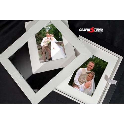 GraphiStudio Revel Box - Weddings